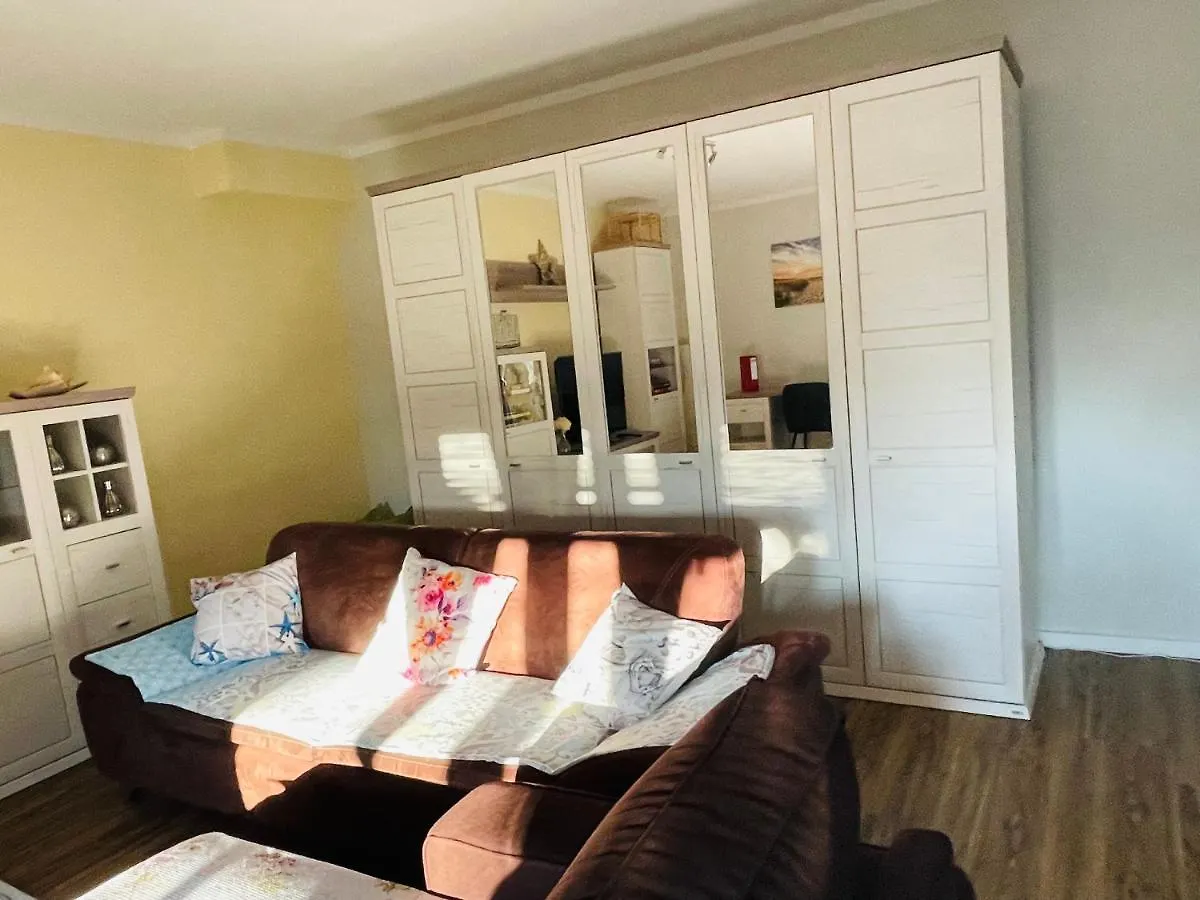 אלזנאו אין אונטרפראנקן Eine Charmante Wohnung Wartet Auf Sie גרמניה